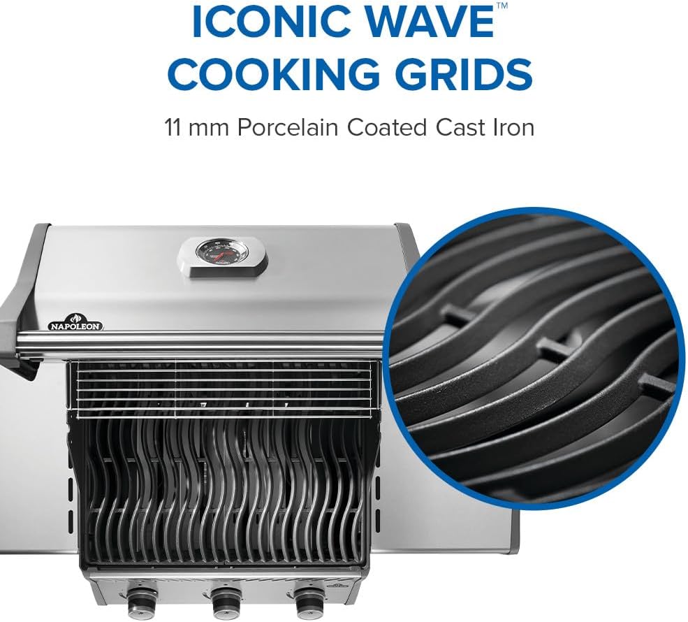 Napoleon Rogue 425 Natural Gas Grill, Stainless Steel, Durable 3-Burner Gas BBQ