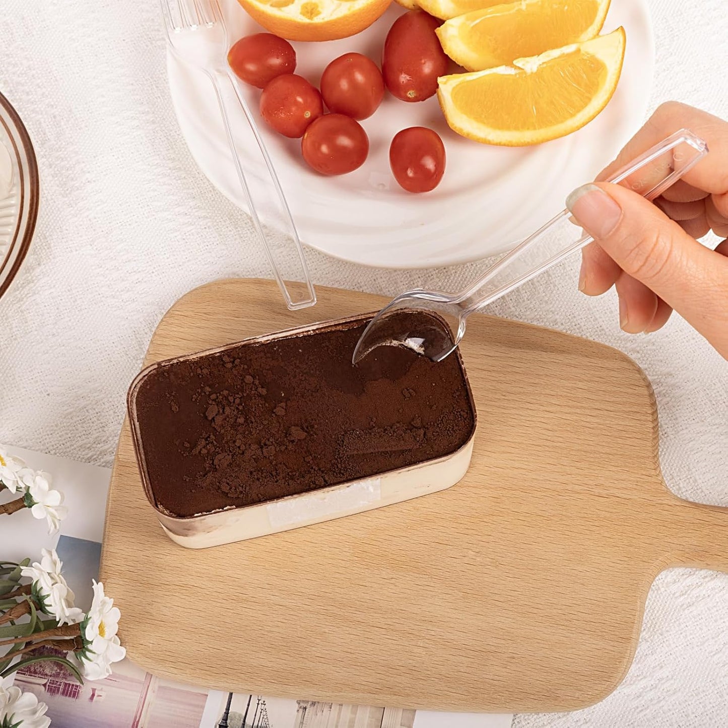 100 Count Plastic Spoons,Heavy Plastic Silverware,Premium Disposable Spoons, BPA-Free, Heat Resistant, Suitable for Parties, Events and Everyday Use