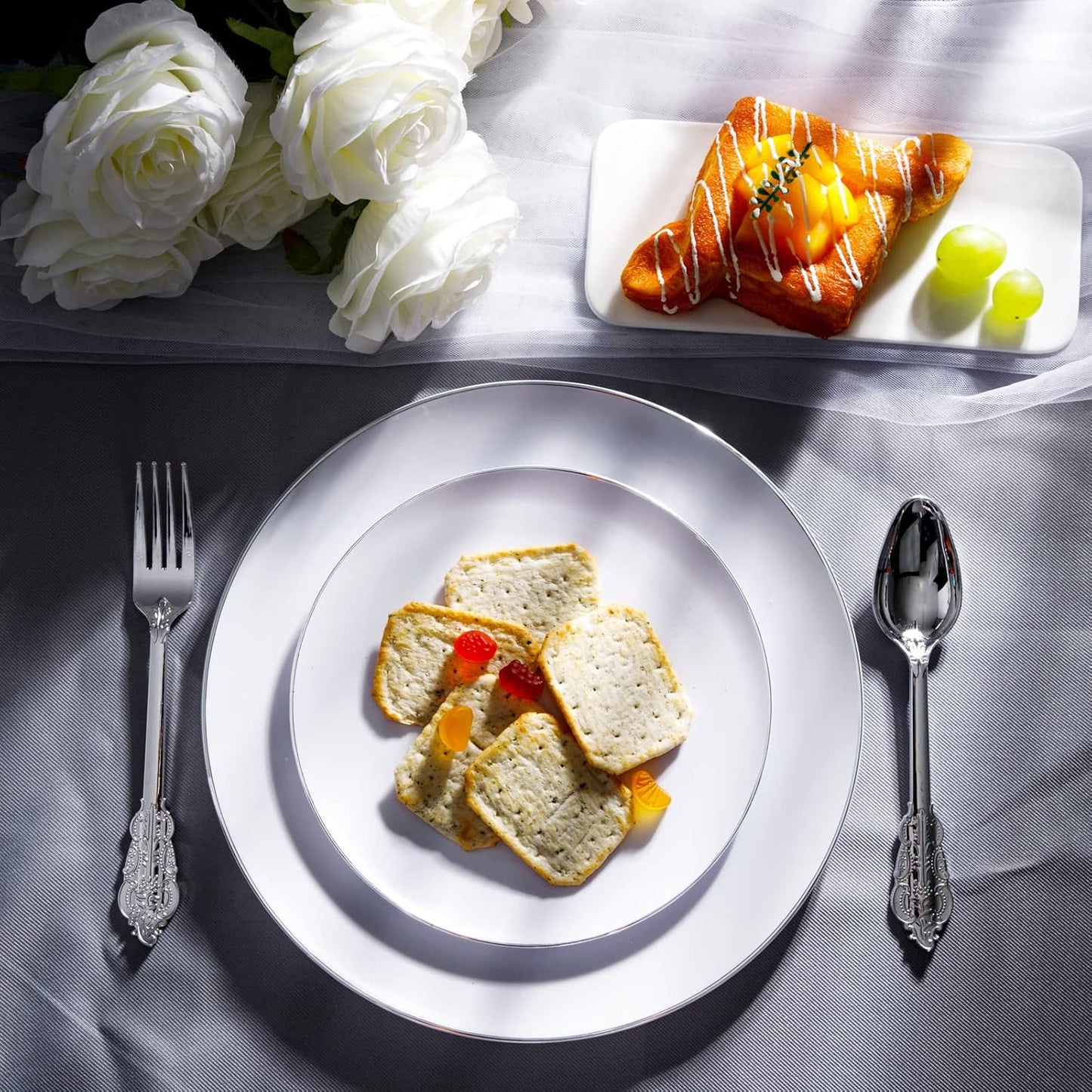 KIRE 100PCS Silver Plastic Plates - Heavy Duty White Disposable Plates with Silver Rim for Party/Wedding - Include 50Pcs 10.25inch Dinner Plates and 50Pcs 7.5inch Dessert Plates